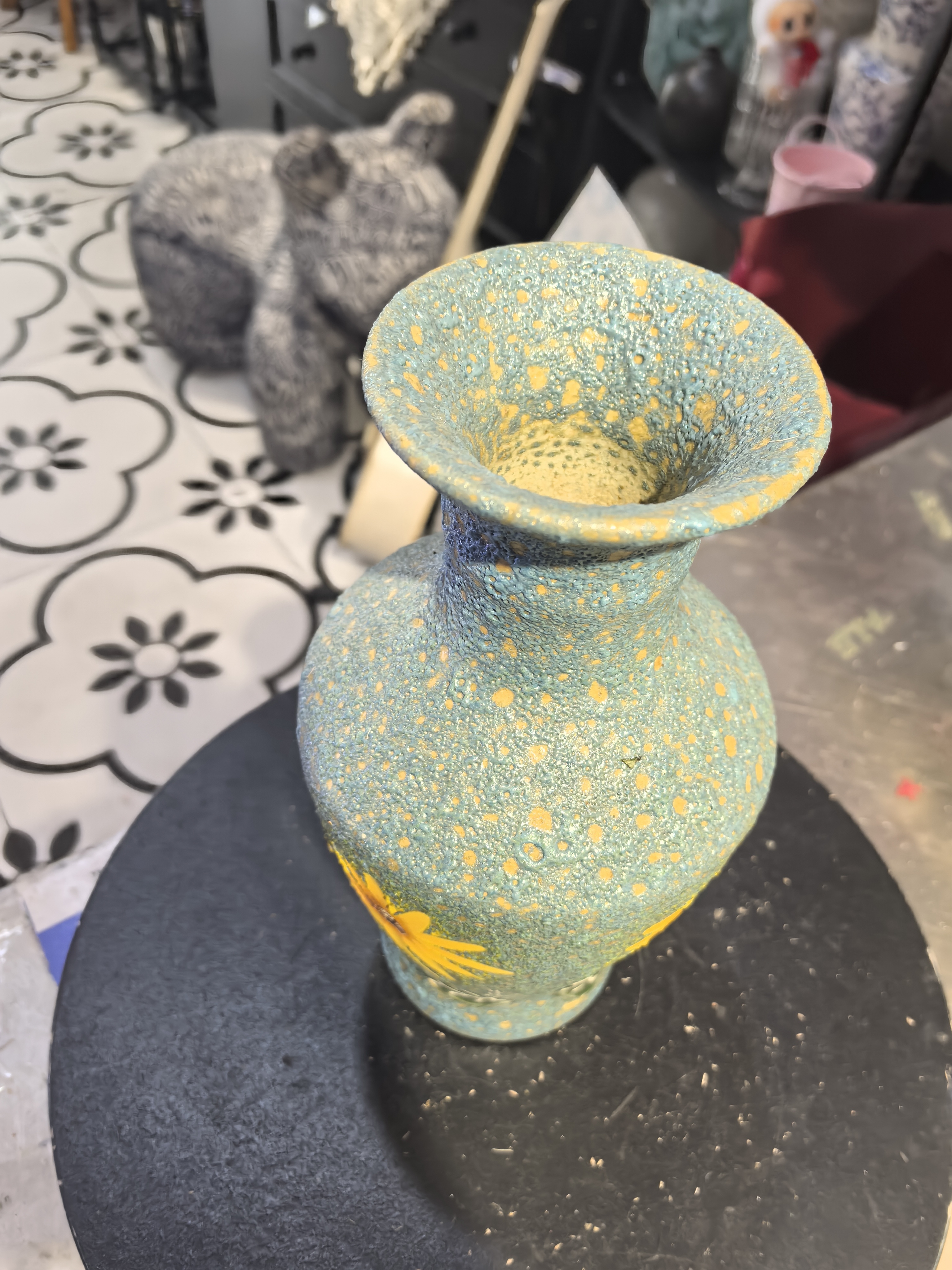 景德镇高端孤品陶瓷异形长飞碟瓶复古中式家居花瓶手工制作