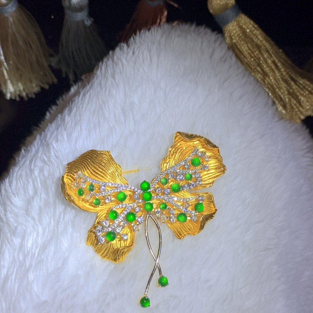 翡翠颈饰银S925镶嵌天然翡翠