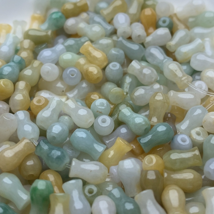 【闪购商品】翡翠手链未镶嵌卡5x8多宝花瓶50颗