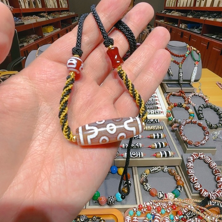 未镶嵌玛瑙/玉髓珠宝奇石