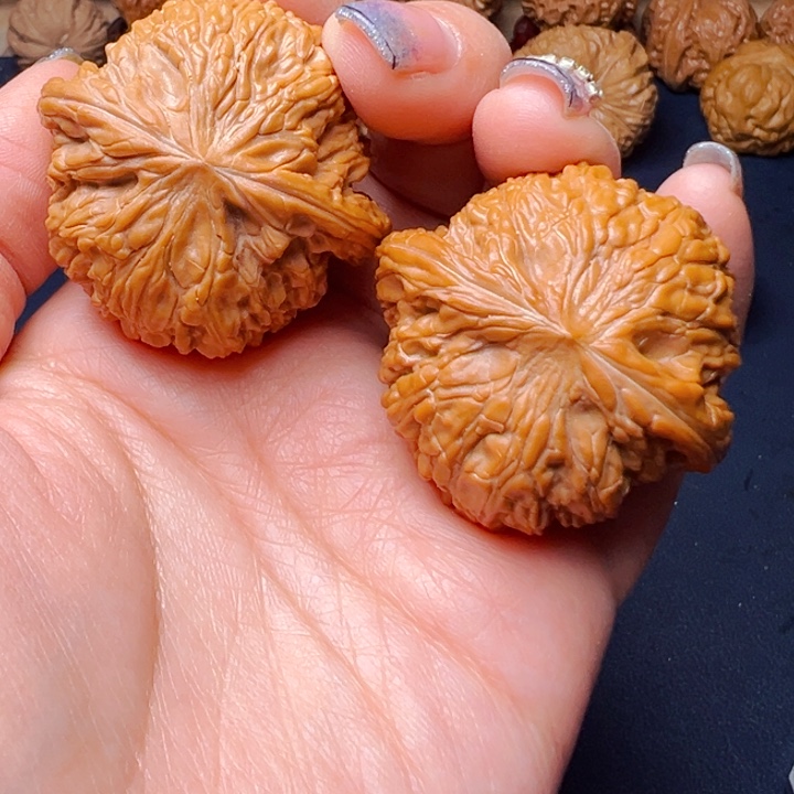 文玩核桃吊坠磨盘42