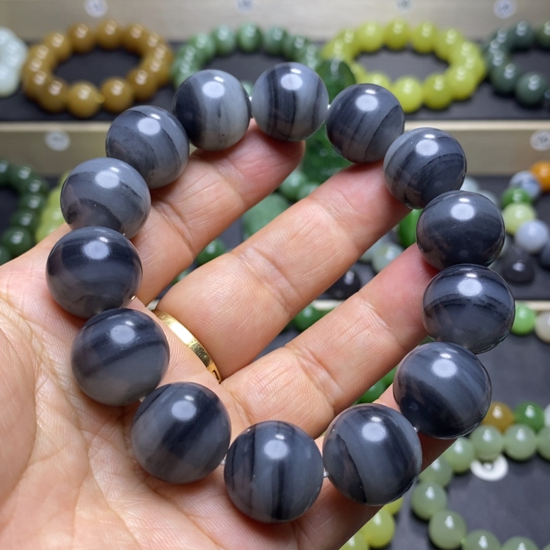 手串未镶嵌和田玉