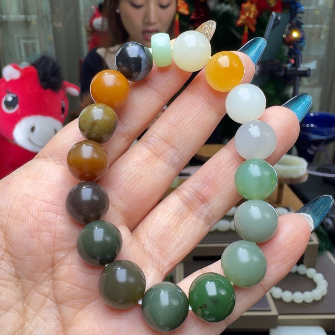 和田玉未镶嵌手链