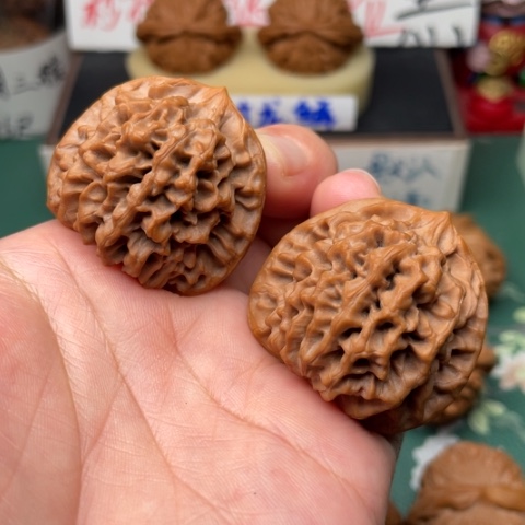 【闪购商品】文玩核桃吊坠37秦闷