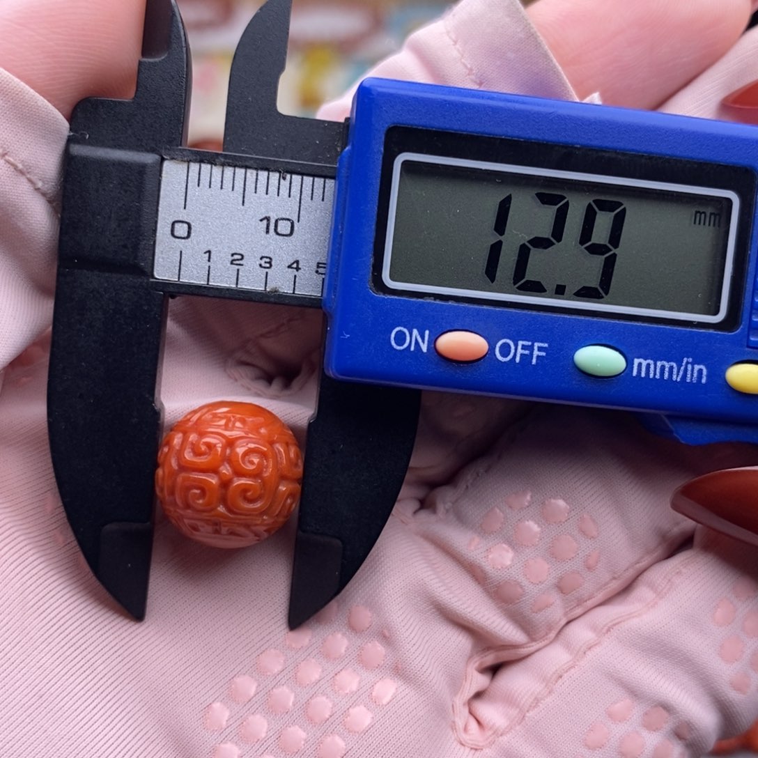 南红玛瑙配饰未镶嵌瑕疵