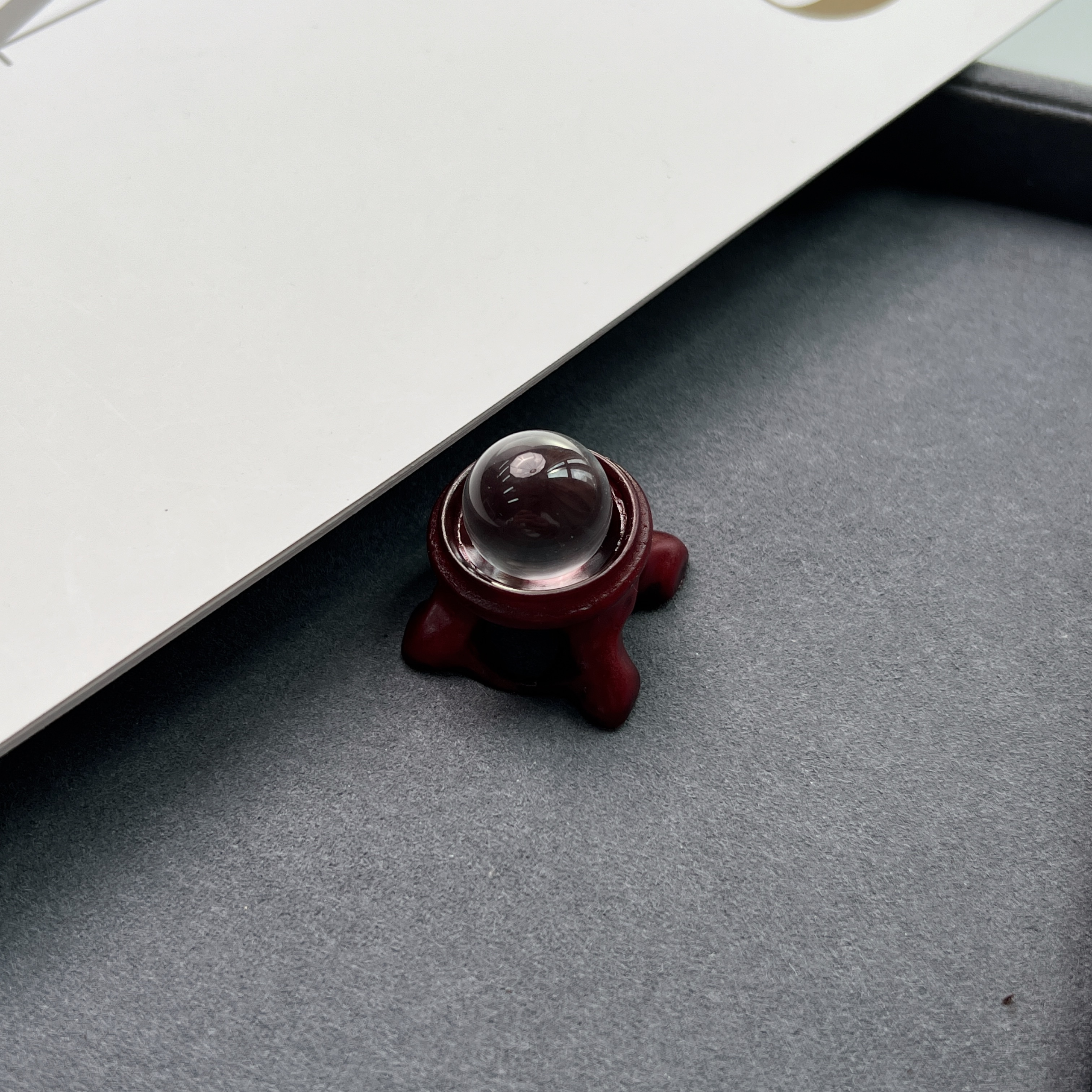 天然白水晶圆珠全净体16-17mm（带底座）