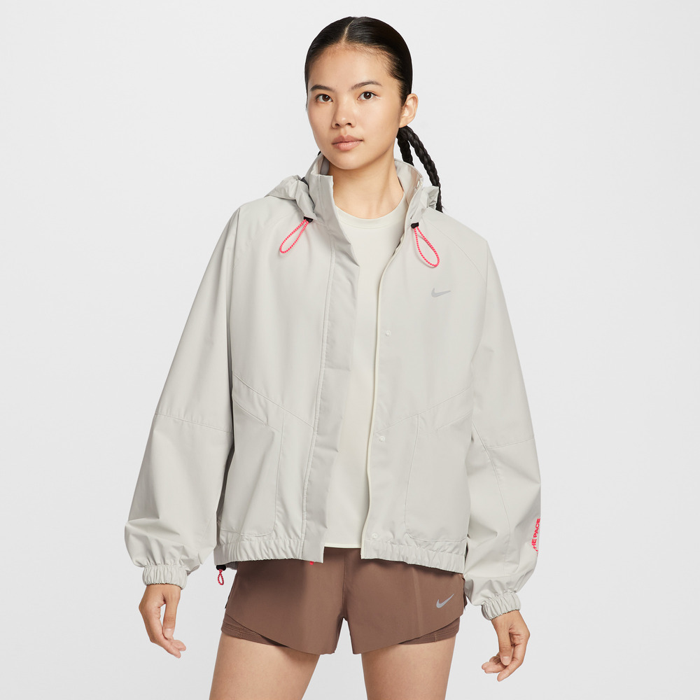 【滔搏联动】NIKE耐克女子AS W NK SWIFT SF梭织连帽外套IO0251-047