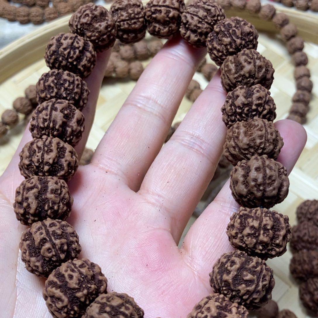 金刚菩提吊坠新人福利无黄18纽扣手持