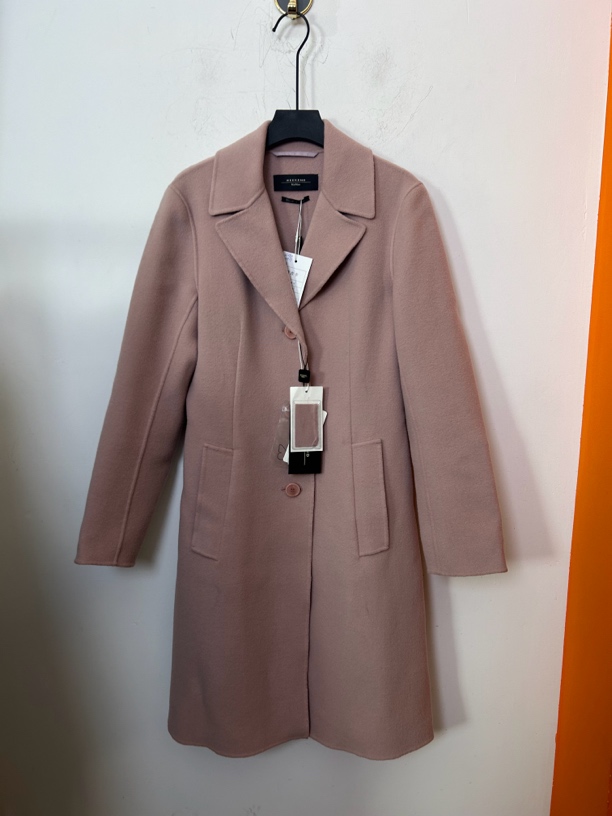 99新 MaxMara Maxmara粉色大衣外套99新