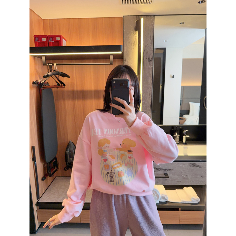 【张静芝】韩国新品~可爱卡通女孩小狗印花洋气粉嫩女生卫衣