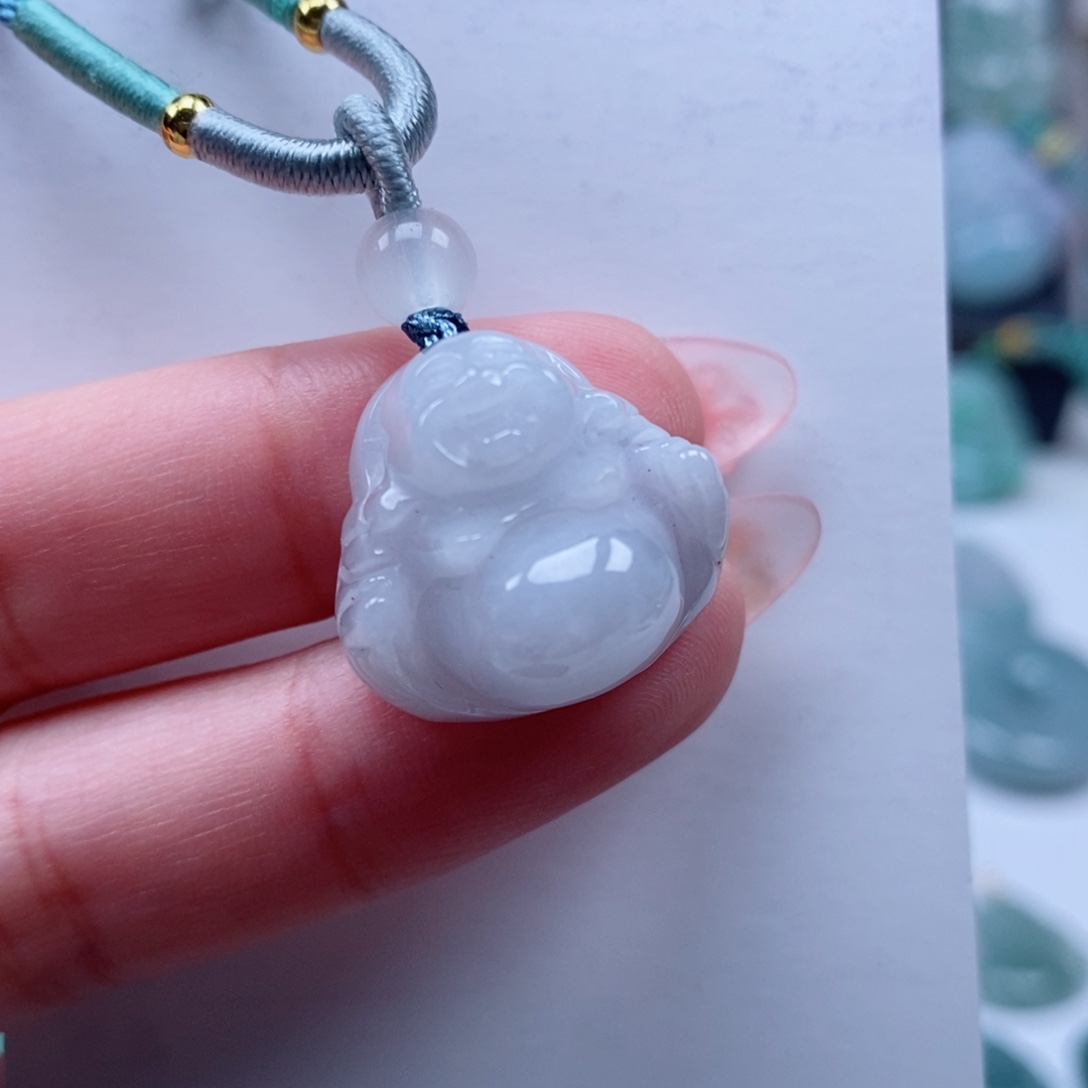 翡翠颈饰未镶嵌天然翡翠