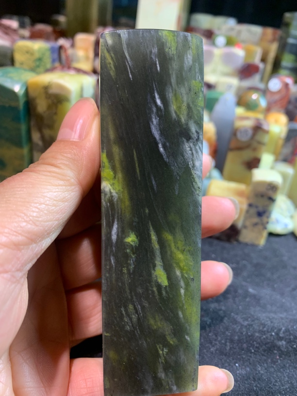 云南石：结晶冻石3.0零3.0×11。