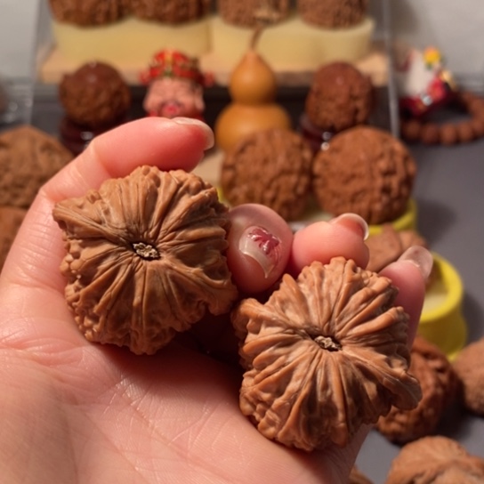 文玩核桃吊坠西*花40磨盘