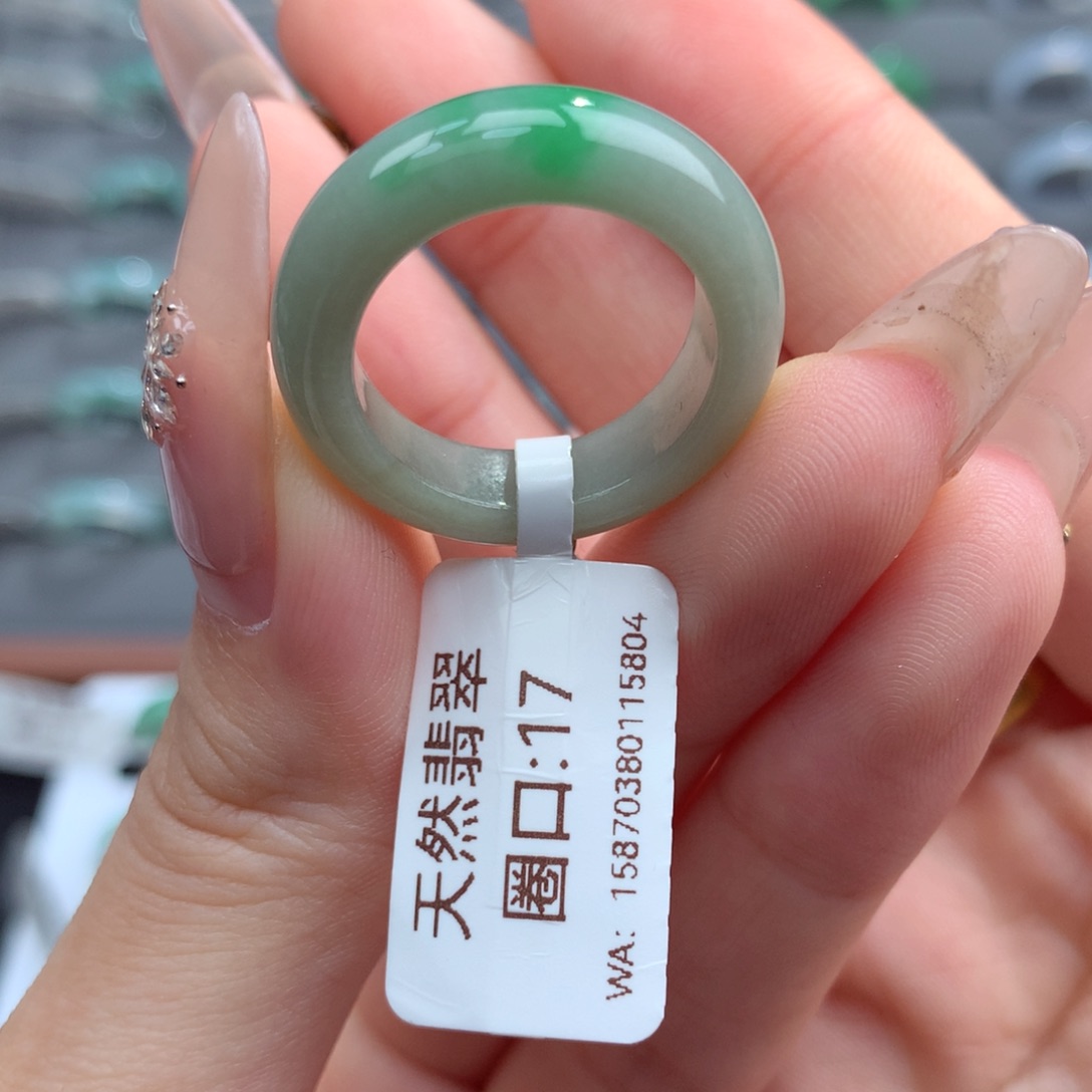 翡翠戒指未镶嵌天然