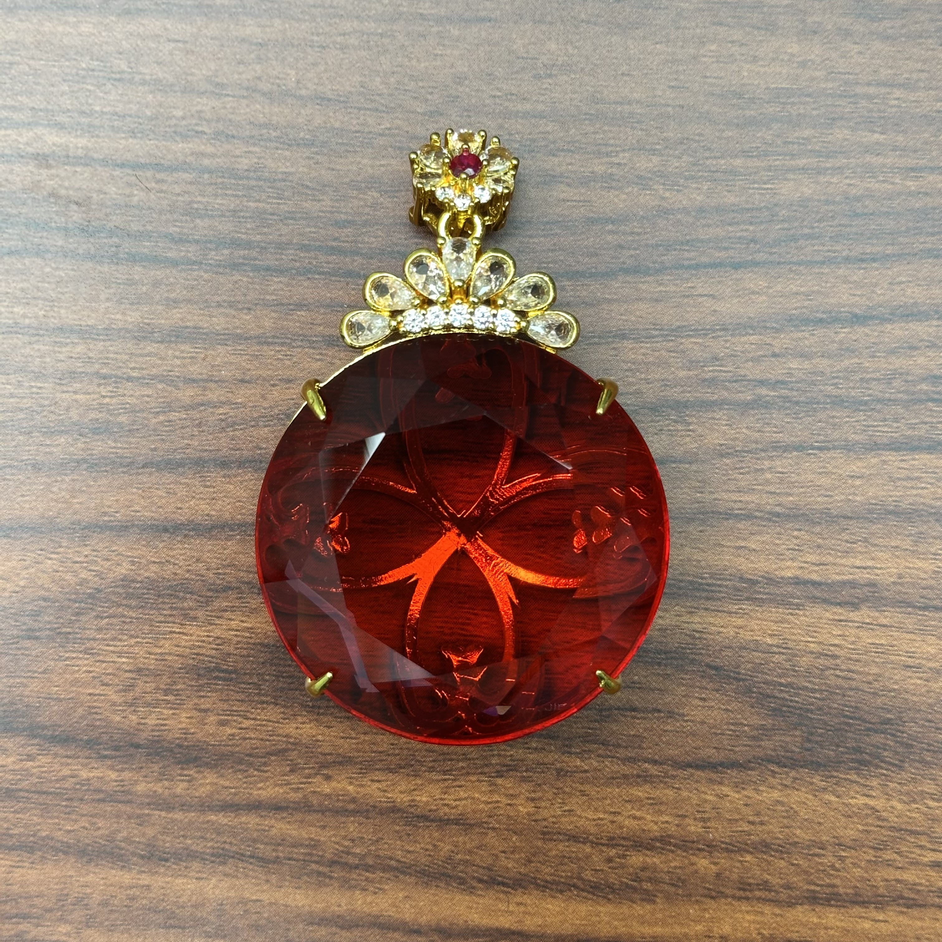 【誉青甄选】F440-1D红吊坠多样性发一件