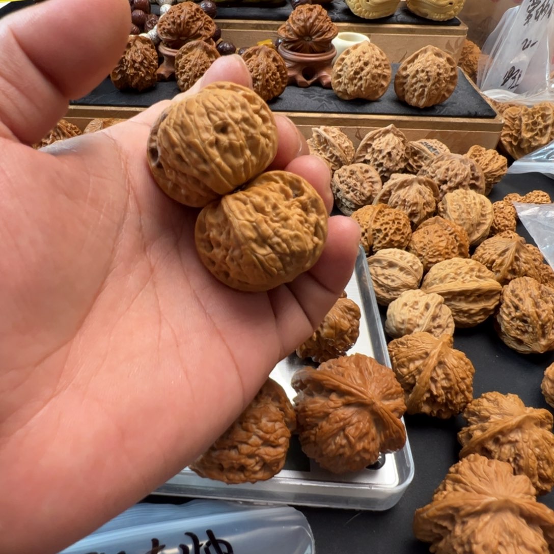 把件桃核文玩核桃，磨盘