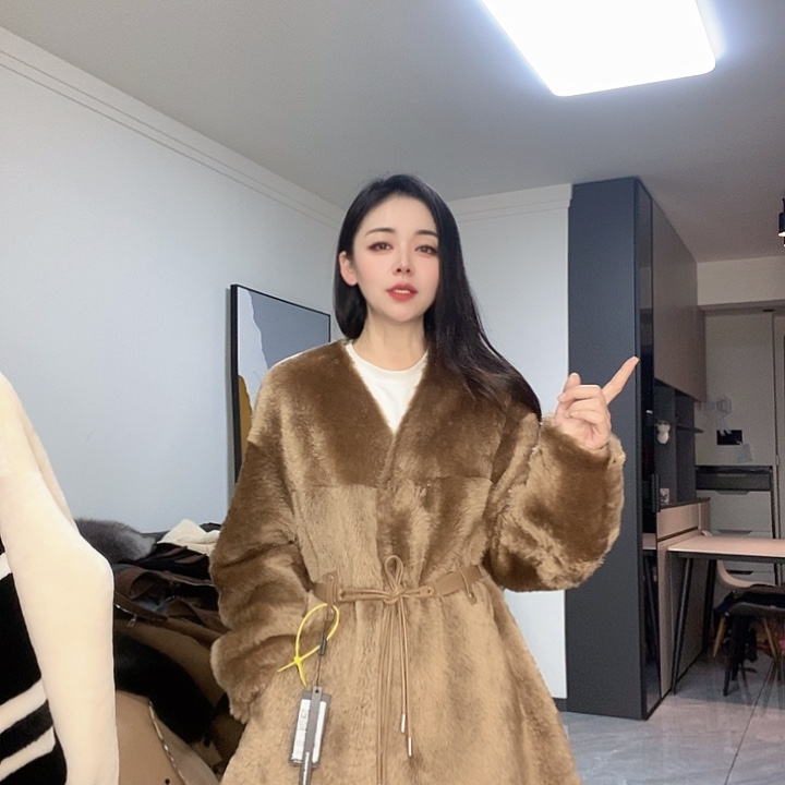 绵羊皮拉贡皮毛羽绒L150斤内