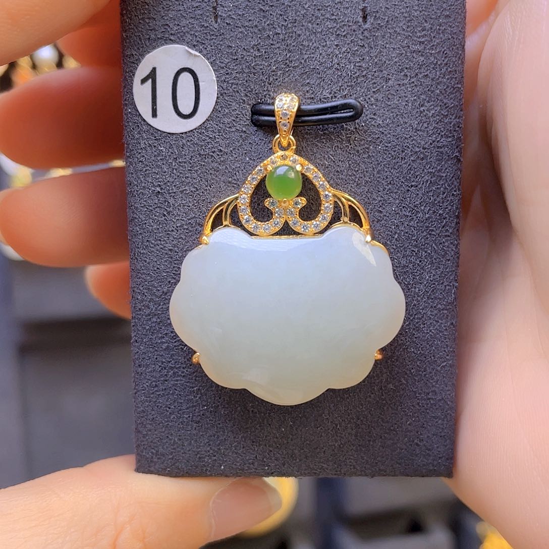 和田玉颈饰银S925镀金镶嵌