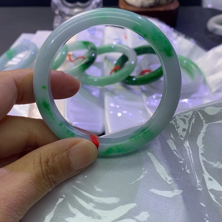 潘***慈专拍链接拍哪发哪