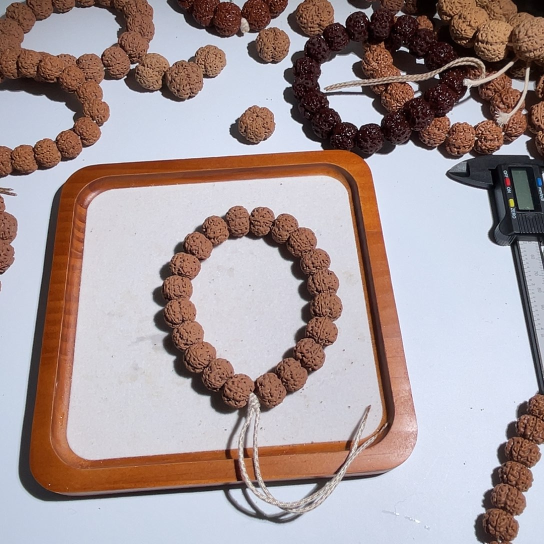 两***界金刚菩提吊坠古龙定制17