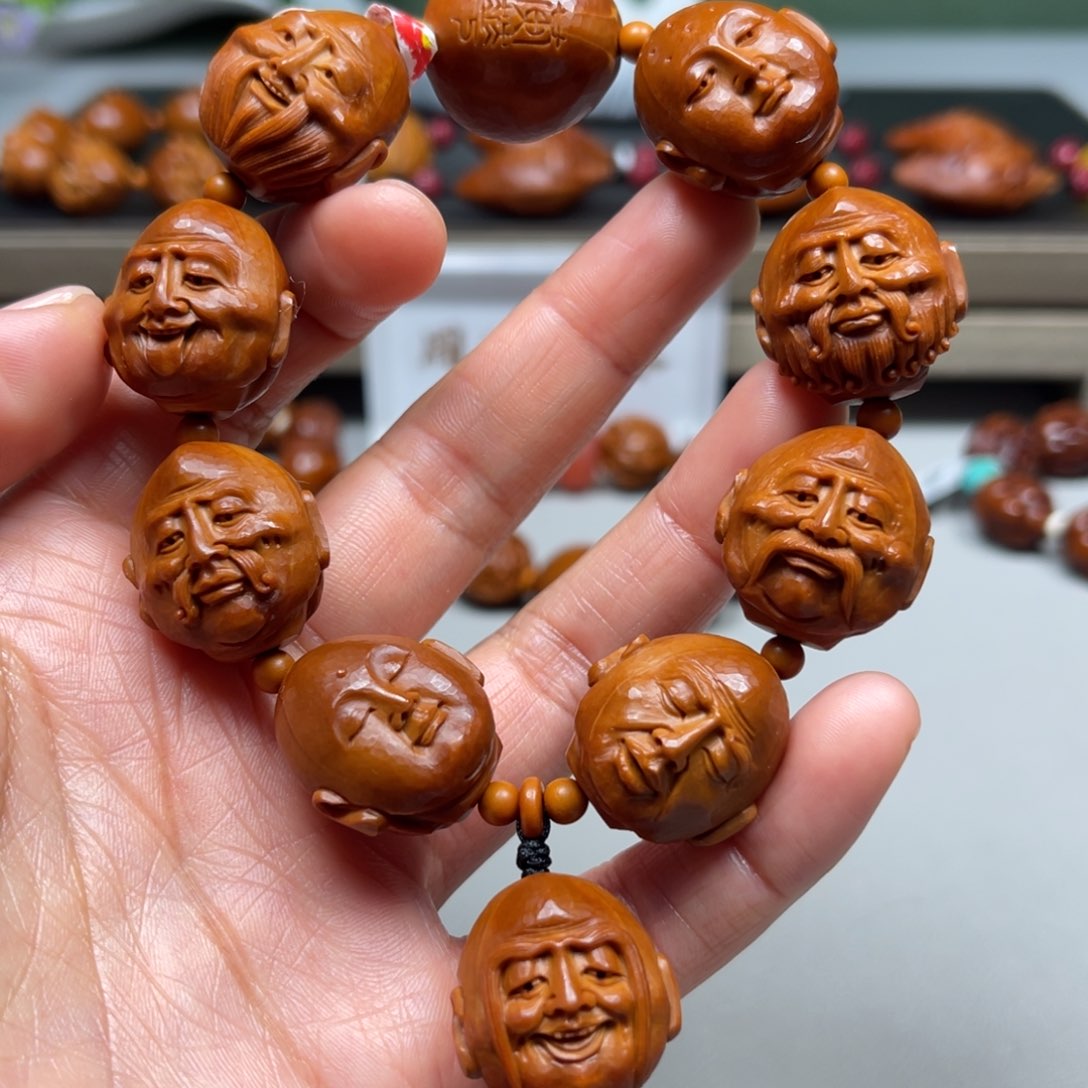 吊坠橄榄核十八罗汉