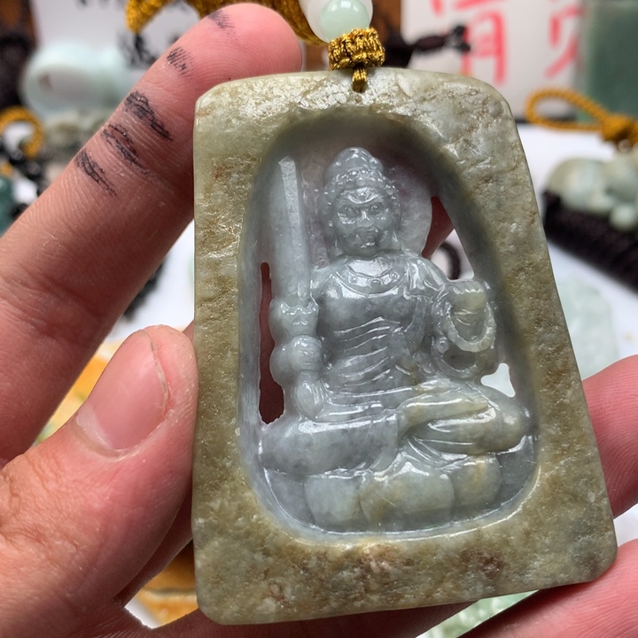 翡翠未镶嵌颈饰保真天然a货翡翠