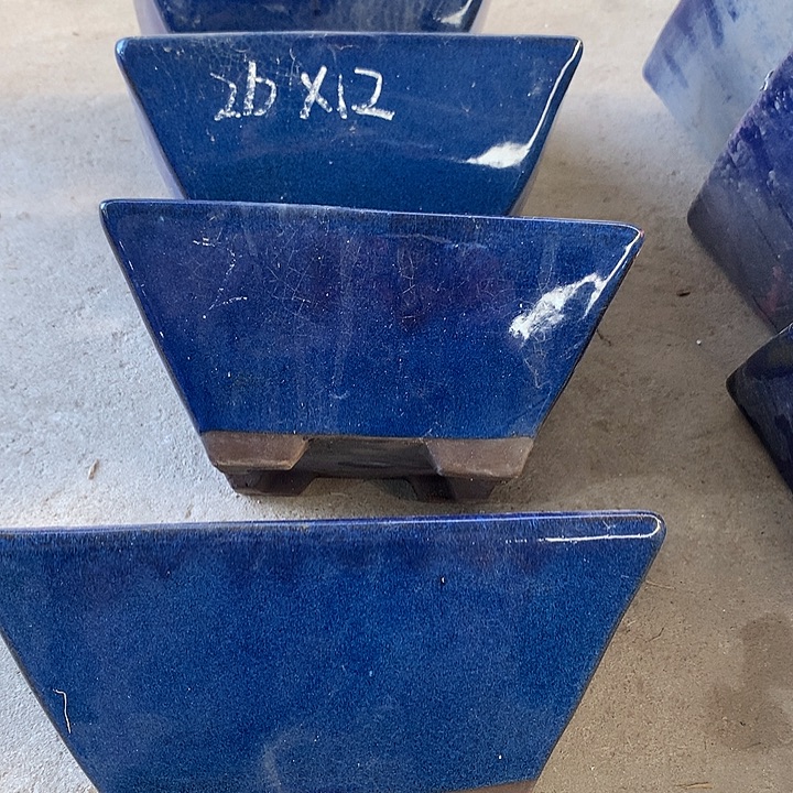 紫砂花盆100-4。    26-12。  