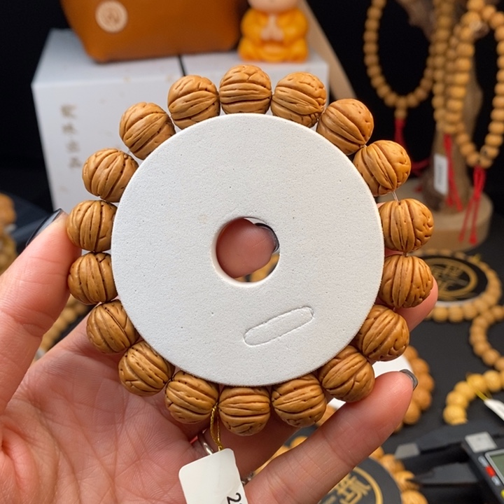 清***～桃核手串古蝉14.5 （尺寸误差0.5之间）