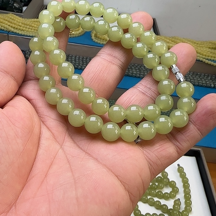 和田玉未镶嵌手链