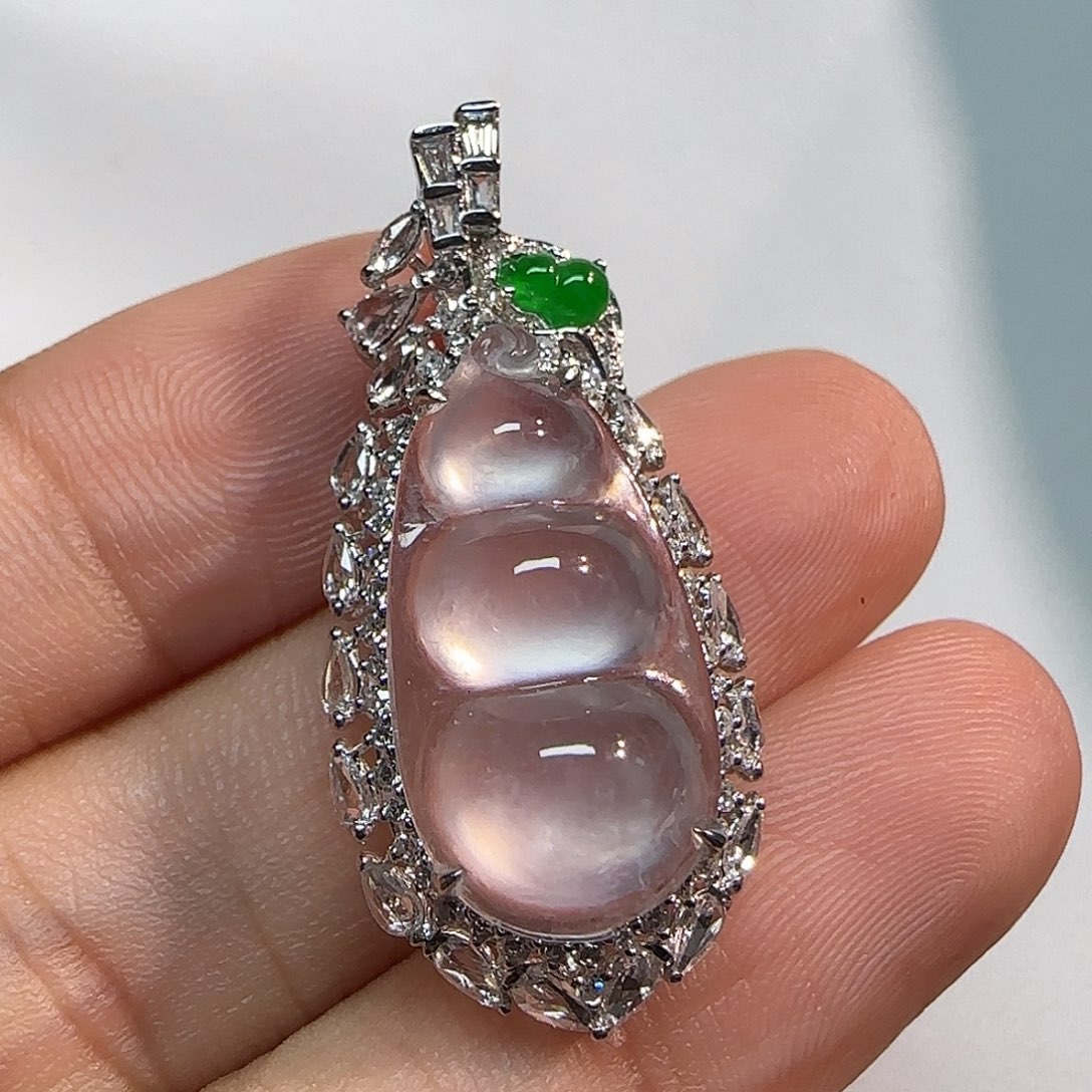 翡翠18K金镶嵌吊坠(不含链)福豆