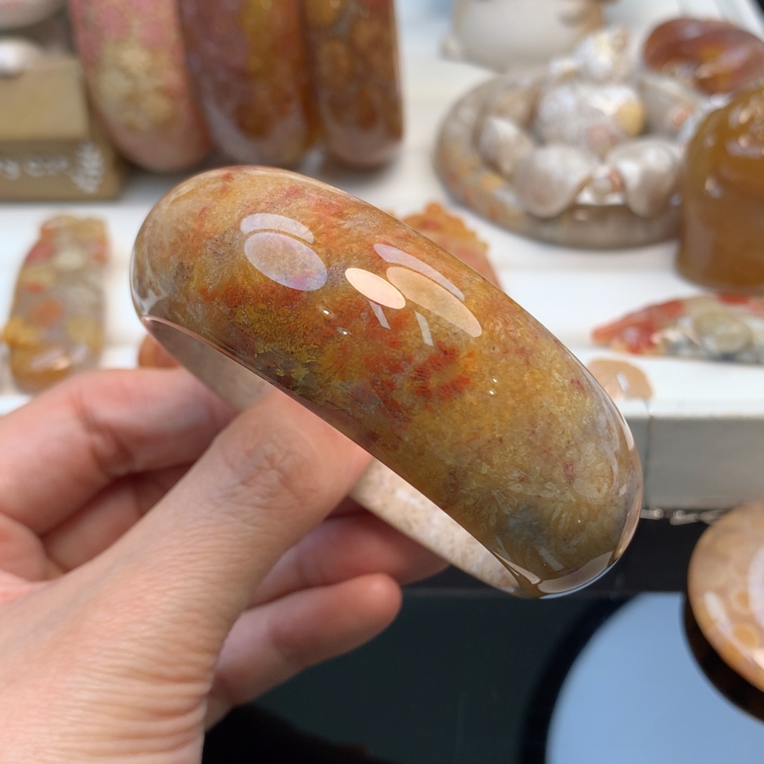 硅化珊瑚（珊瑚玉）手镯未镶嵌57.7口推荐