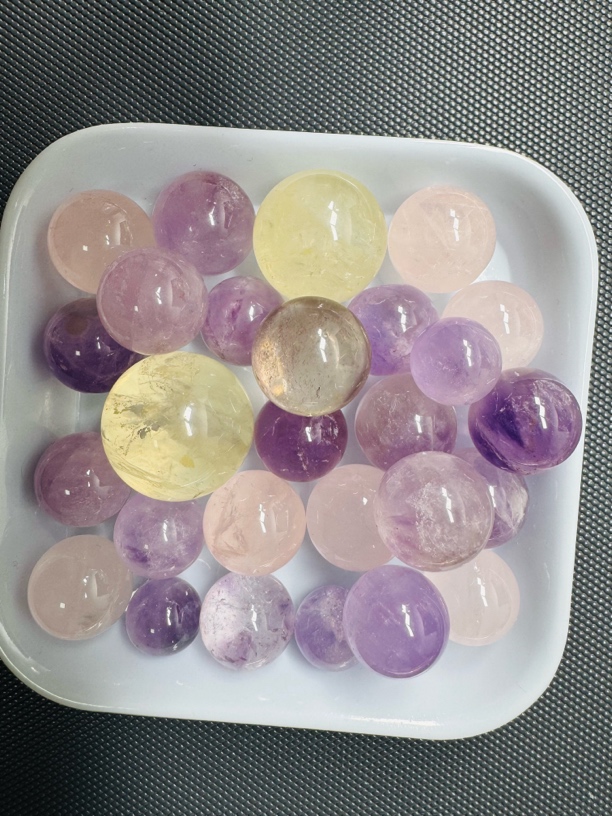 天然水晶球福利盘多彩水晶球230g