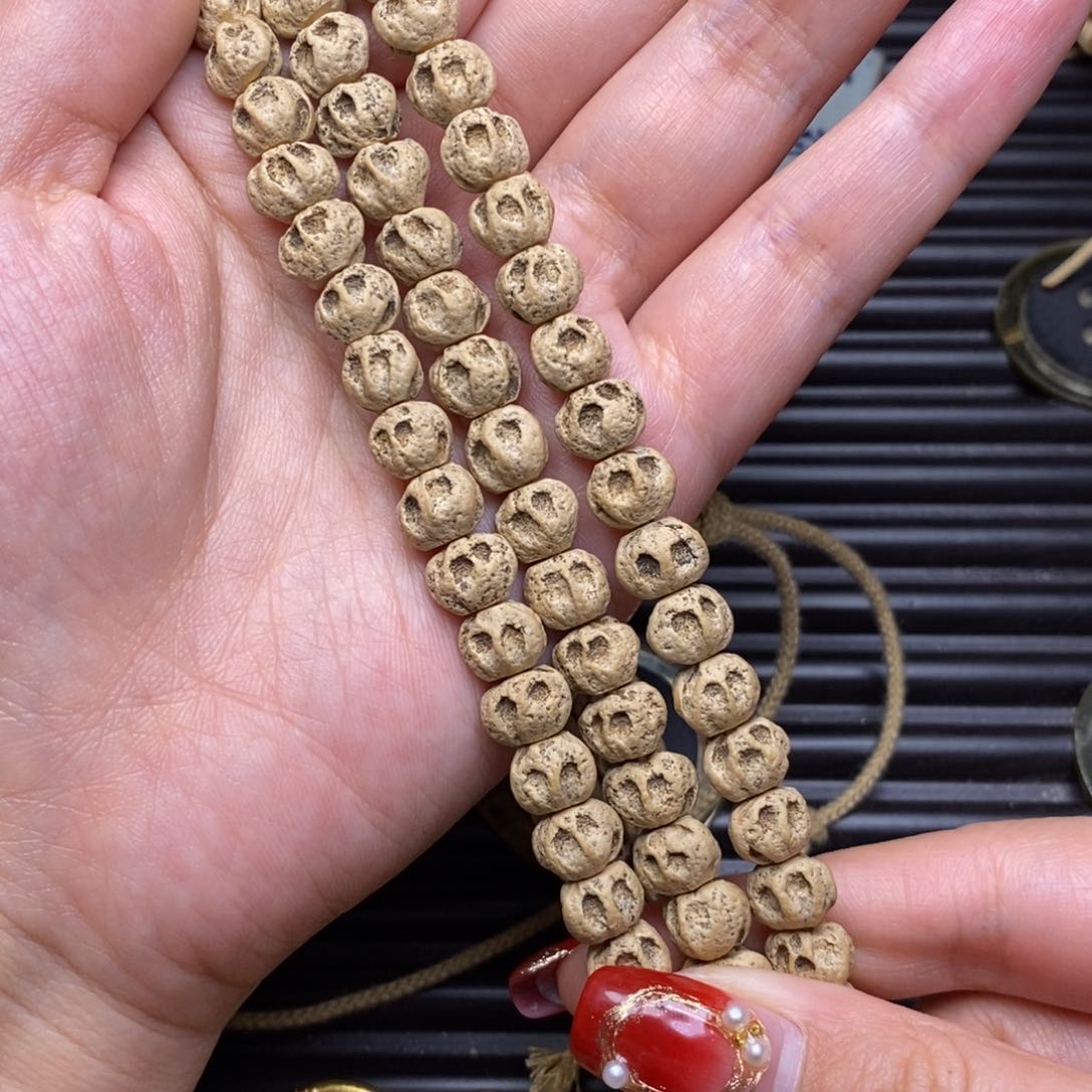 柏香籽/百香籽吊坠缘*