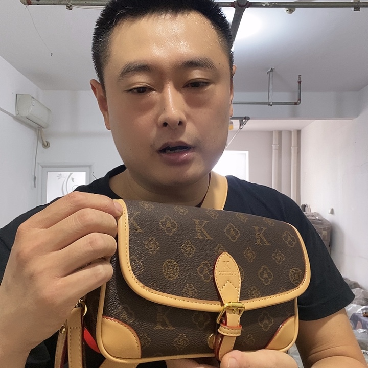 蚕丝驴皮（革）山羊皮（革）