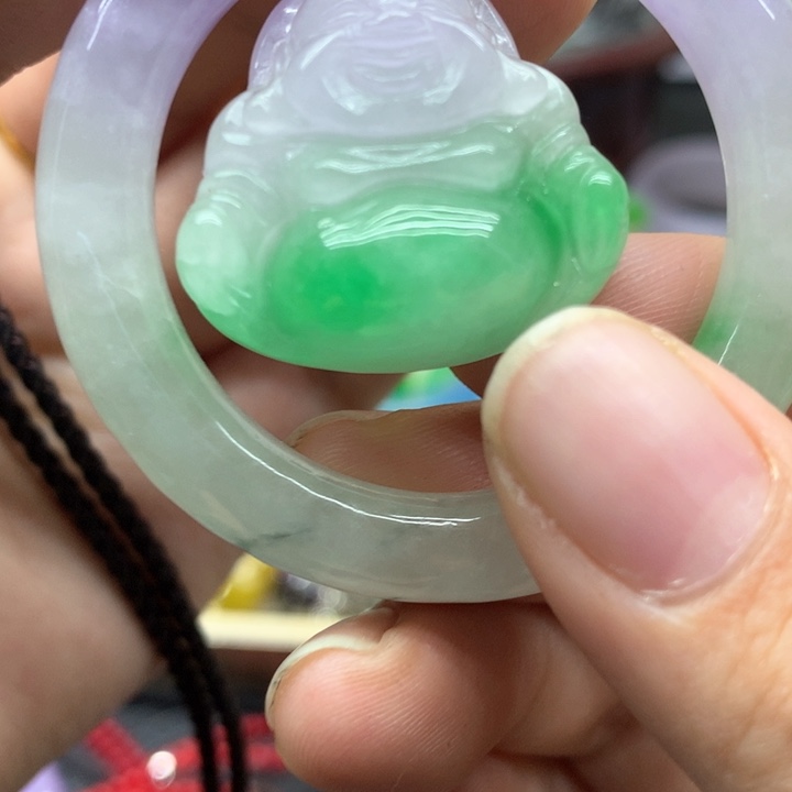 翡翠未镶嵌颈饰吊坠