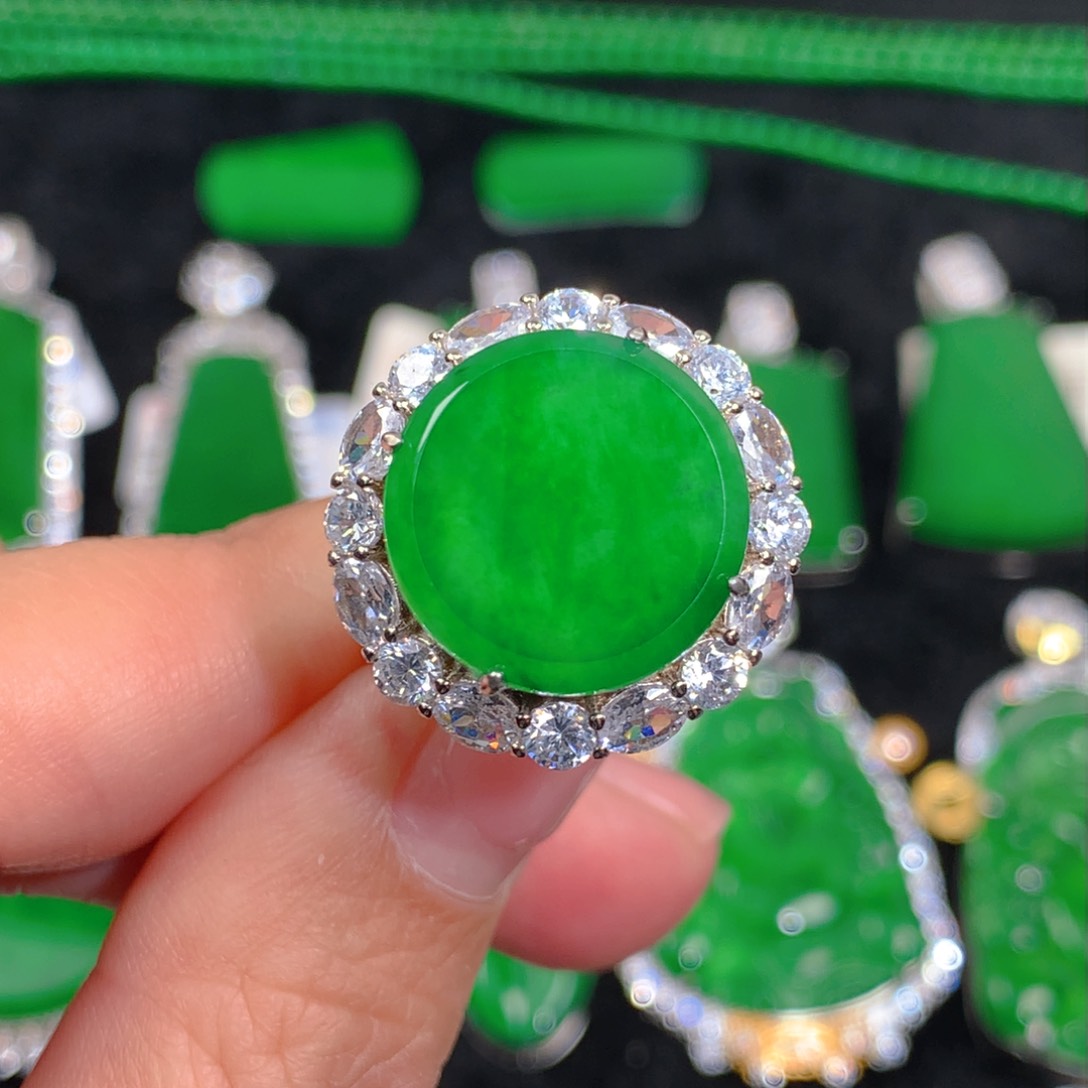 翡翠戒指银S925镶嵌翡翠