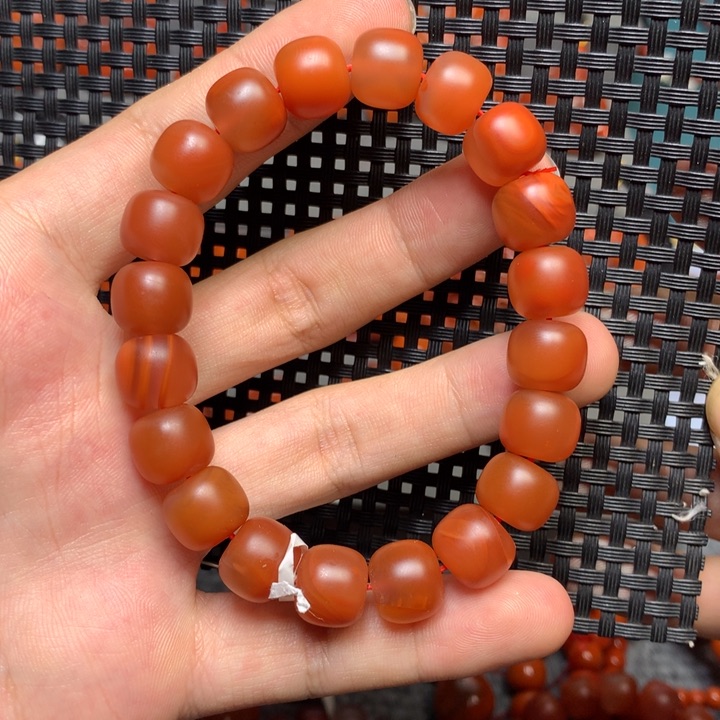 未镶嵌手串南红玛瑙囍11mm