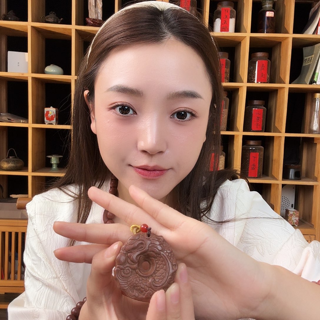 泥塑鱼化龙香牌福利