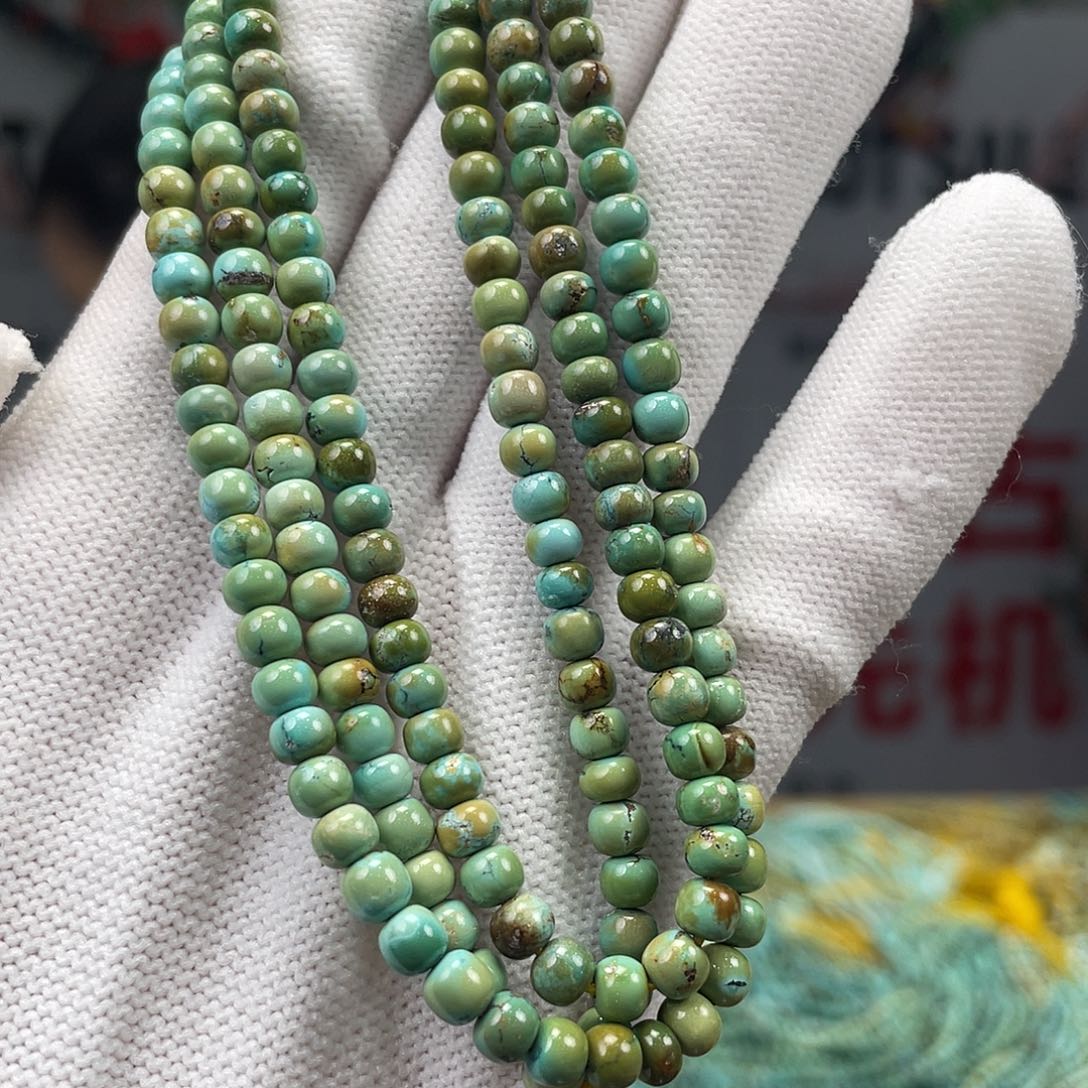 绿松石未镶嵌挂件