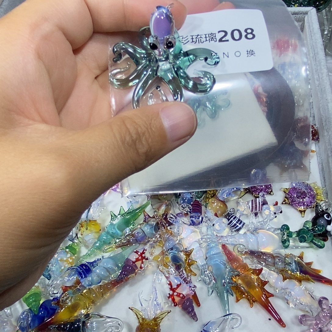 ღ***゛玻璃吊坠（不含链）208绿色章鱼