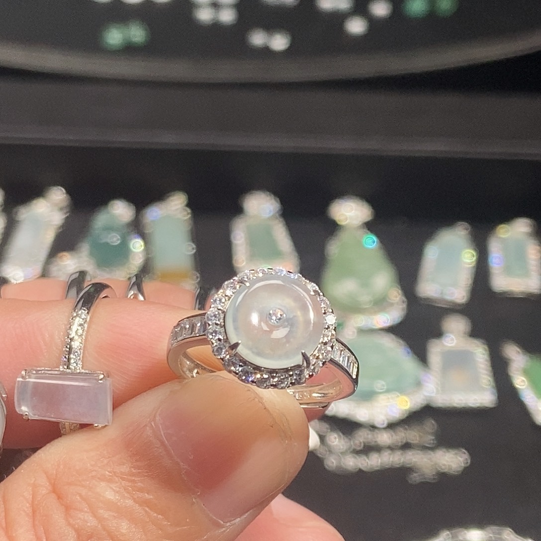 송***교翡翠银S925镶嵌戒指