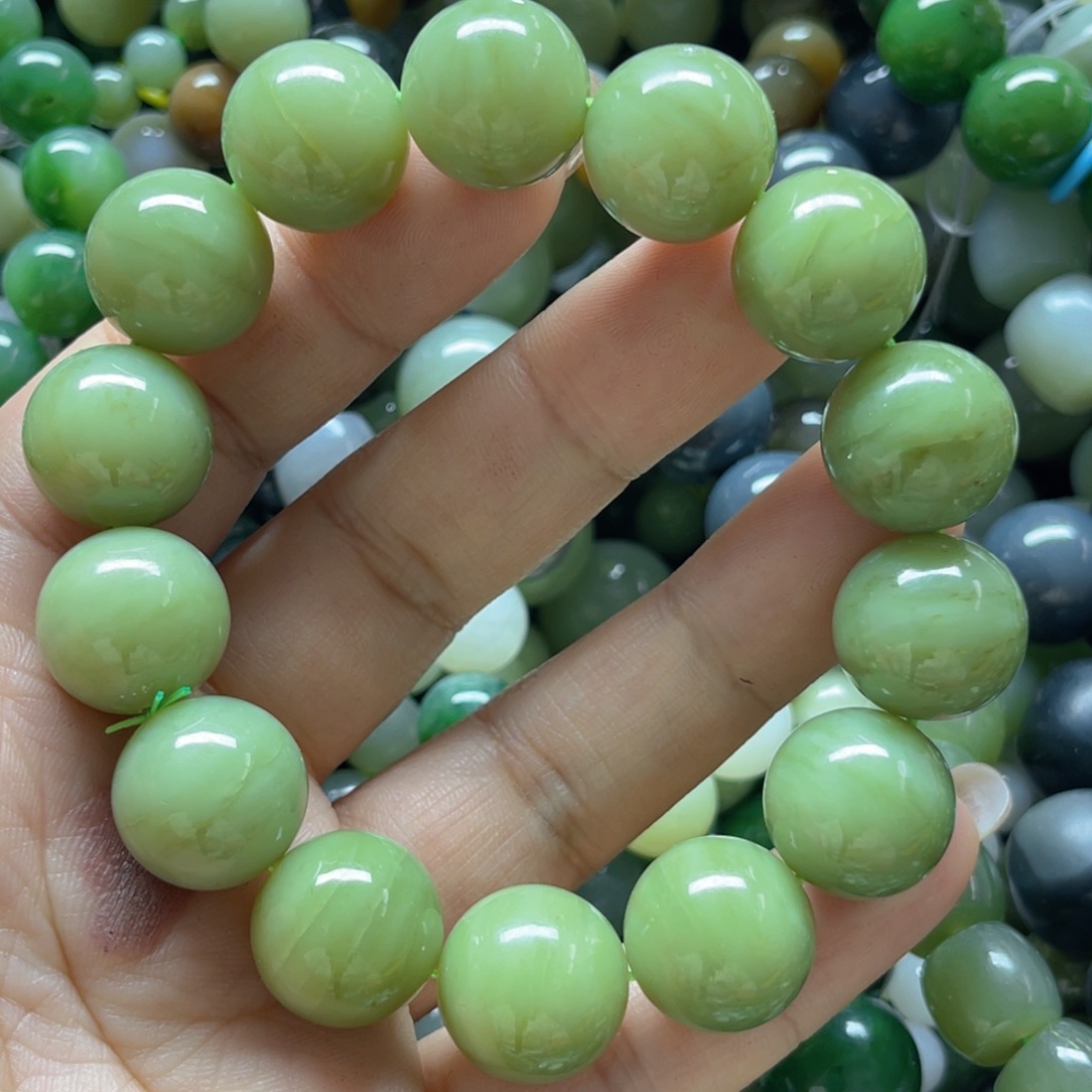 和田玉手链未镶嵌有裂