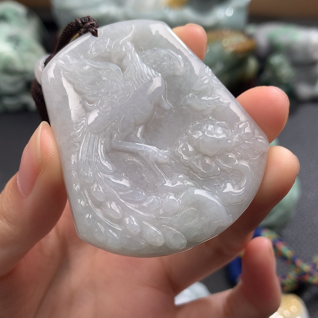 吊坠(不含链)未镶嵌翡翠
