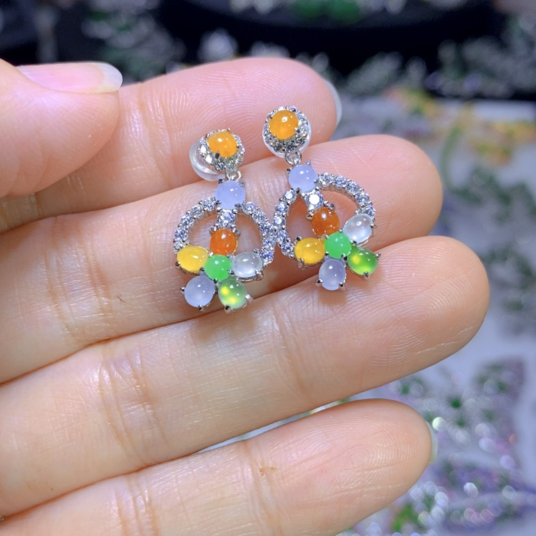 翡翠颈饰银S925镶嵌天然翡翠