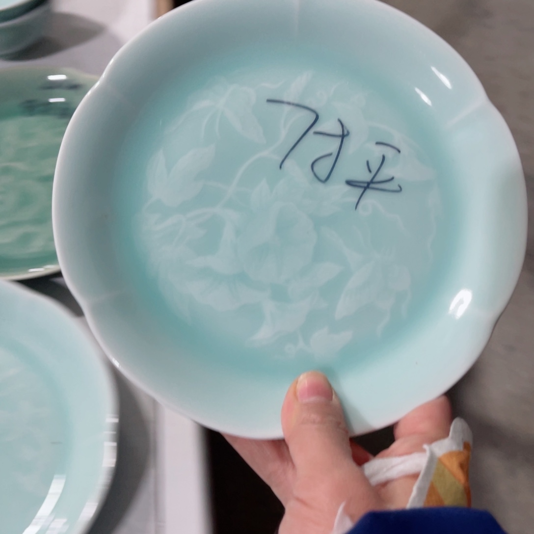 瓷片哈哈哈哈哈哈哈