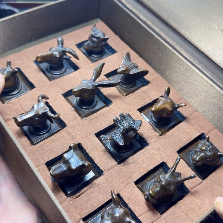 铜器把玩摆件链接