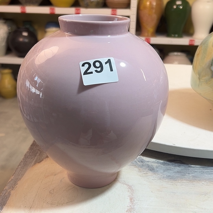 欣***宝花瓶白泥口8，高25，291，微瑕