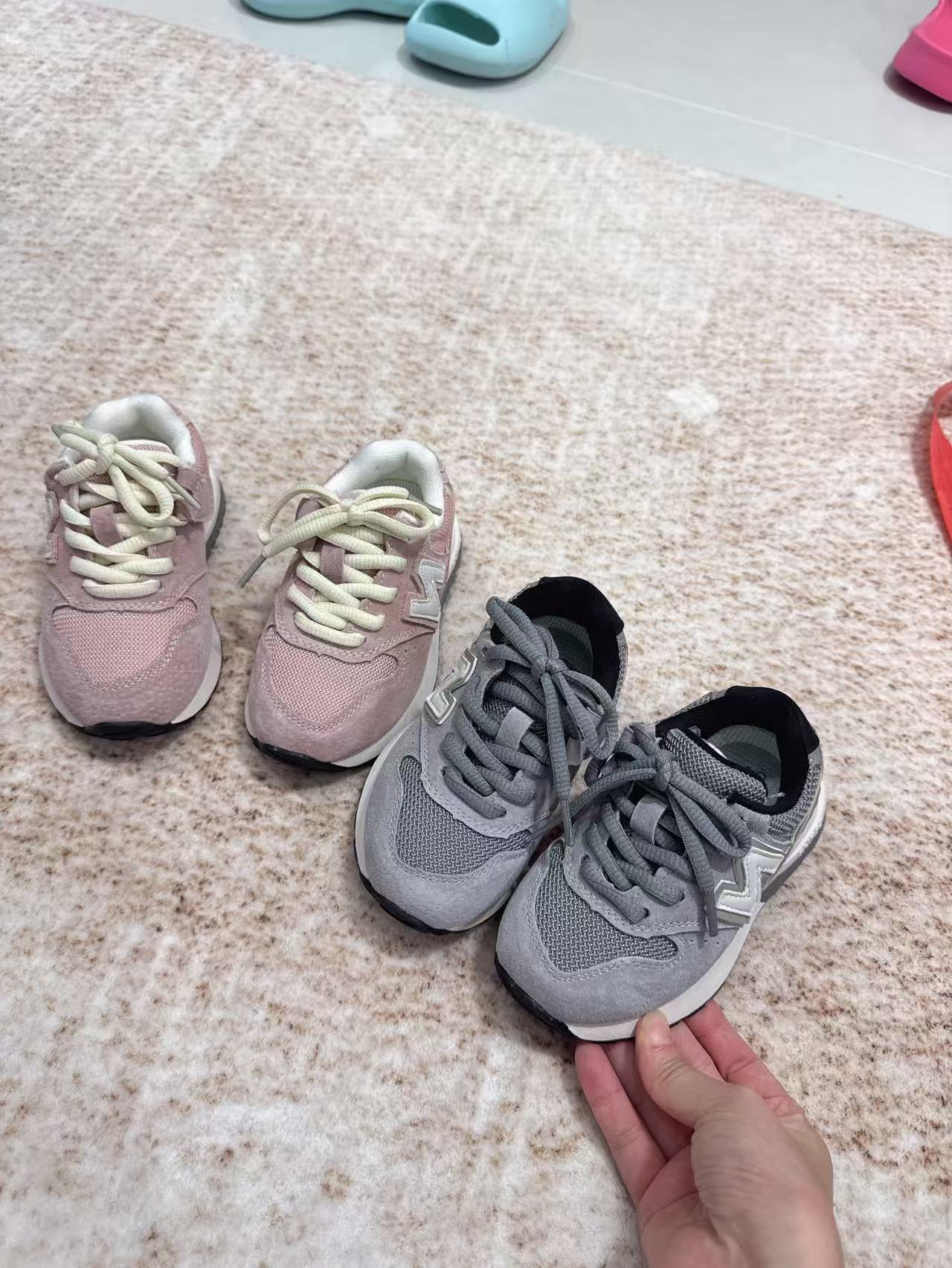 286儿童时尚百搭双色牛运动鞋