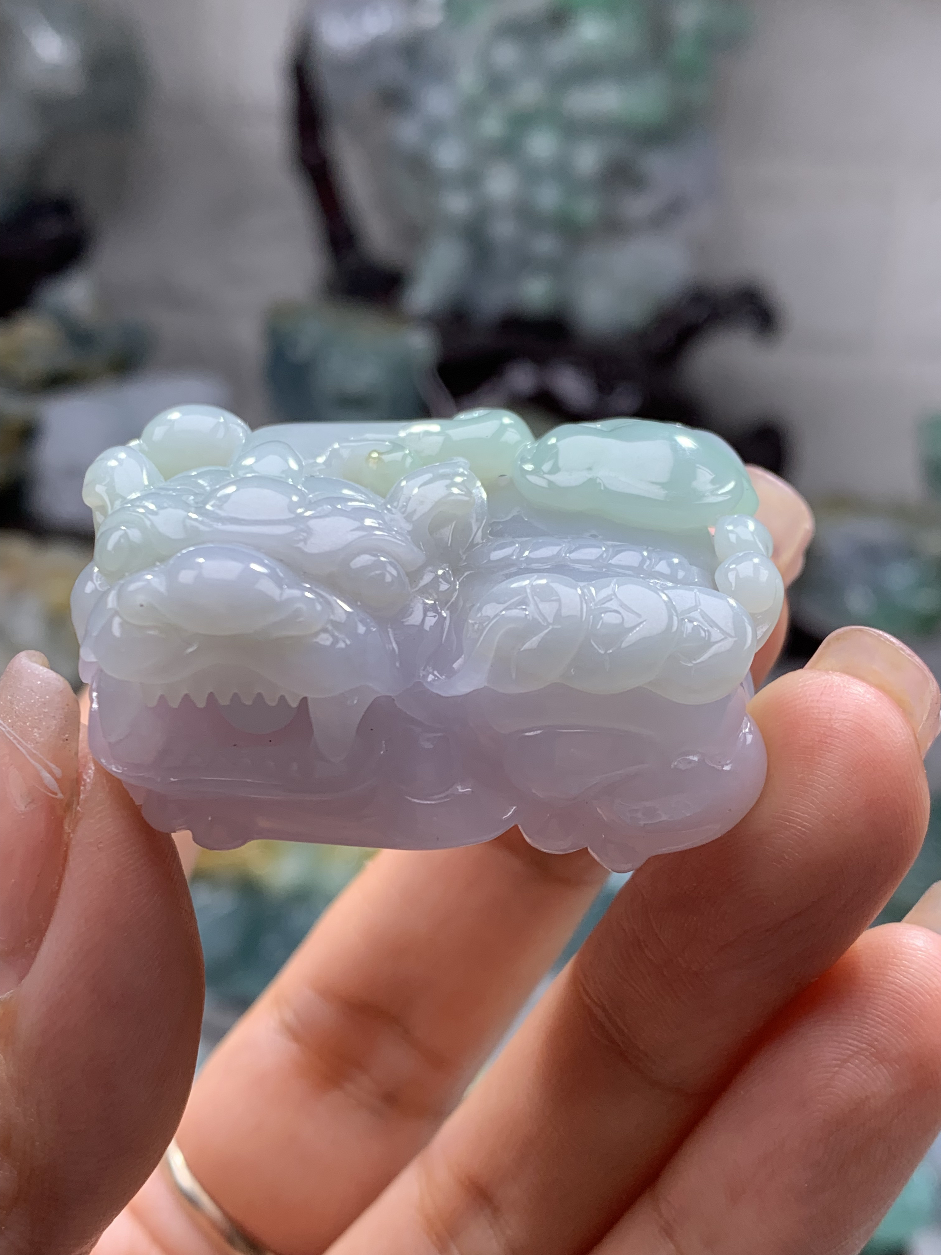 天然缅甸翡翠貔貅吊坠玉石貔貅翡翠挂件男女款皮休玉坠A货正品