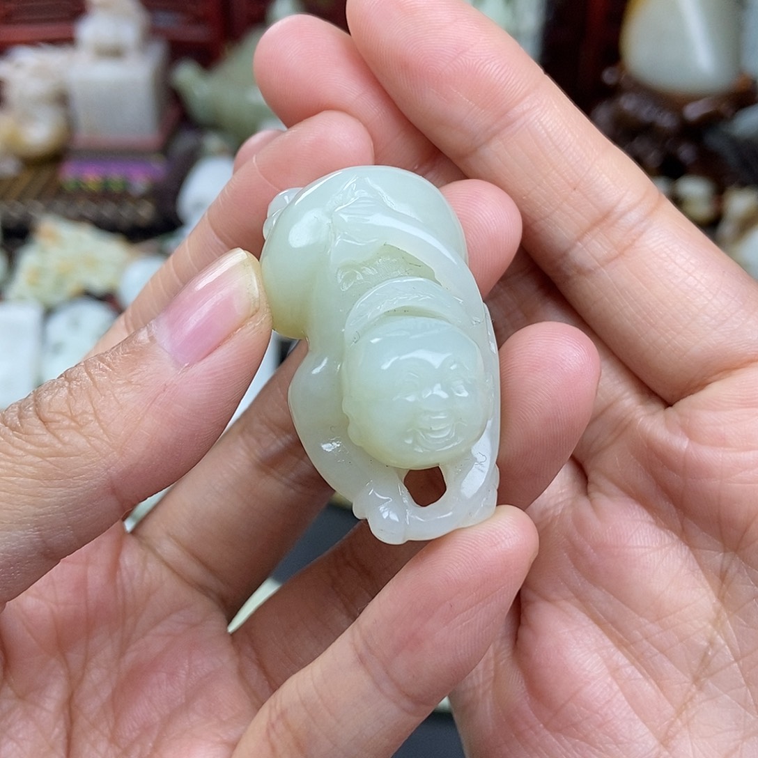 和田玉未镶嵌挂件